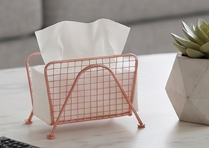 Porte-mouchoirs en fil de fer très vendu avec finition rose, parfait pour une décoration intérieure élégante et l'organisation de la table - Product Image 5