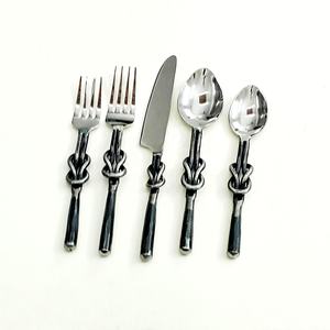 Stainless Steel Handmade Waved Design Handle Shiny Mirror Polished Cutlery <b>Set</b> for Wedding Party and Restaurant - Product Image 4
