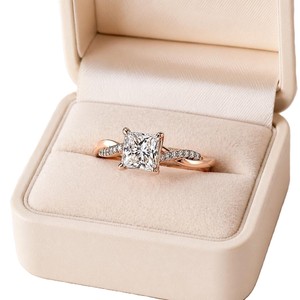 Bague de mariage en or massif 10K 14K 18K avec diamants de laboratoire taille princesse et ronds, certifiée IGI, clarté DEF VS VVS, pavé torsadé - Product Image 1