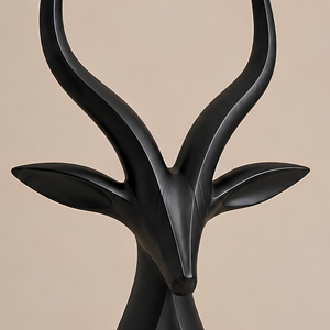 Sculpture décorative abstraite de cerf, sculpture de cerf noir moderne, figurine en résine, décoration de table, minimaliste et artistique - Product Image 2