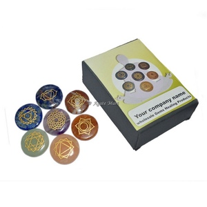 Cristaux de guérison de chakra gravés en gros, forme ronde, 7 chakras, pierre de reiki pour la méditation - Product Image 3