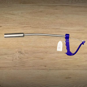 Pistolet à boulettes incurvé - Applicateur ergonomique pour l'administration de médicaments aux animaux (Taille moyenne) - Product Image 2