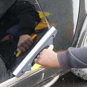 Tergivetro in Silicone Antiscivolo da 12 Pollici per Finestrini Auto, Lama in Gomma Naturale per Asciugatura Efficace del Veicolo - Product Image 3