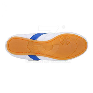 Zapatos de Boxeo Ligeros THREE INTERNATIONAL Premium, Cierre de Gancho y Bucle, Parte Superior de Cuero, Malla Transpirable, Suela Flexible, Profesional - Product Image 4