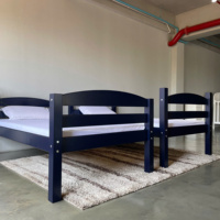 Lit superposé vintage bleu foncé personnalisable avec meubles de chambre en bois sur mesure pour enfants