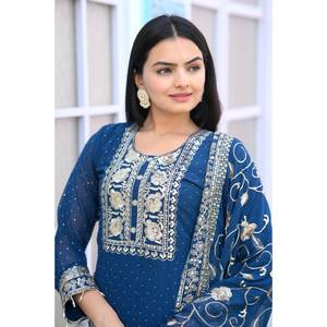 Traje de mujer de diseño bordado con piedra de trabajo elegante conjunto - Product Image 2