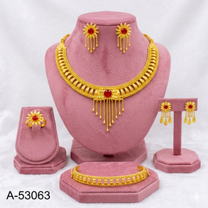 Parure de bijoux de mariée pour femme en alliage de zinc plaqué or 24 carats avec zircon créé en laboratoire, collier et bracelet à motif insecte - Product Image 1