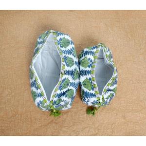 Juego de 3 Piezas para Niña, Diseño Acolchado con Estampado Floral, Rectangular, Talla S-M, Cierre de Cremallera, Ecológico, Resistente al Agua, Portátil y Plegable - Product Image 6