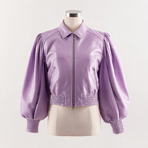 Veste en cuir de haute qualité, très élégante et stylée - Product Image 5