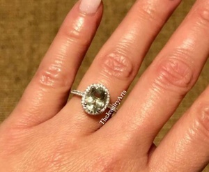 <b>Green</b> <b>Amethyst</b> Wedding <b>Ring</b> 925 Sterling Silver Oval Cut Gemstone Handmade Halo Engagement <b>Ring</b> Vintage Bridal Romantic Gift - Product Image 1