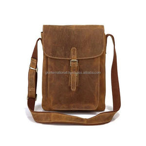 Bolso de piel de vaca de grano completo con una cremallera trasera externa una cremallera de pared interna correa ajustable y bolso espacioso - Product Image 5