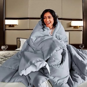 Ensemble de couette de qualité hôtelière supérieure, doux, respirant, chaud et léger, fournisseur en gros, OEM personnalisé - Product Image 6