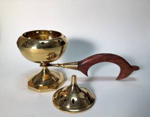 Brûleur d'encens en laiton, spirituel, religieux, écologique, décoratif, utilitaire pour la méditation, la relaxation et la concentration - Product Image 2