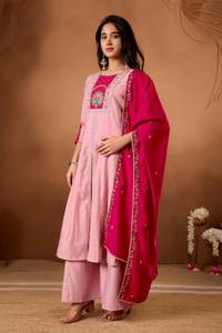 Ensemble élégant de Kurti Anarkali en soie romaine avec pantalon palazzo et dupatta brodé - Product Image 6