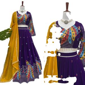 Lehenga Choli en tissu Faux Gorgette avec broderie de fils et sequins, jusqu'à la taille 44, doublure réversible, pour occasions décontractées et mariages, toutes saisons - Product Image 1