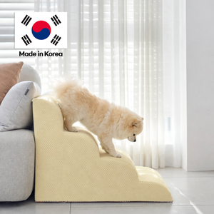 บันไดสัตว์เลี้ยงสีเบจ 4 ขั้น ผ้าคลาวด์ ระบายอากาศได้ดี ดีไซน์ทันสมัย สำหรับสุนัข อุปกรณ์ตกแต่งห้องนั่งเล่น ผลิตในเกาหลี - Product Image 1
