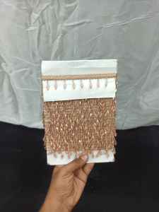 Accesorios de Novia con Bordado Floral Colorido, Material JARI Ecológico, Encaje de Miel con Detalles Intrincados y Patrón 3D (Zapatos) - Product Image 1