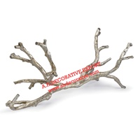 Branche d'arbre en aluminium moderne de haute qualité Sculpture de table décorative design abstrait pour le salon à la maison