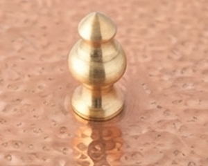 Boîte de rangement à épices ronde en cuivre de luxe avec 6 compartiments, support à masala en métal fait main pour la cuisine, style rustique - Product Image 2