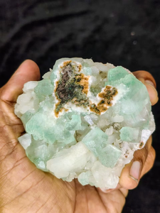 Apofilita Verde Natural con Clúster de Cristales de Stilbita, Espécimen Mineral Premium, Piedra Curativa Coleccionable, Origen India - Product Image 4