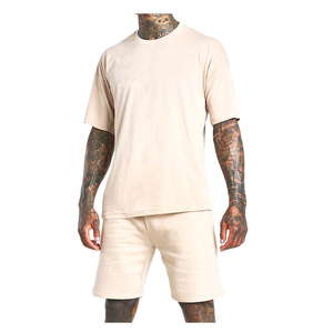 Conjunto de camiseta y pantalones cortos casuales de color sólido para hombre, cuello redondo, manga corta, ligero, 100% algodón, corte holgado de verano - Product Image 2