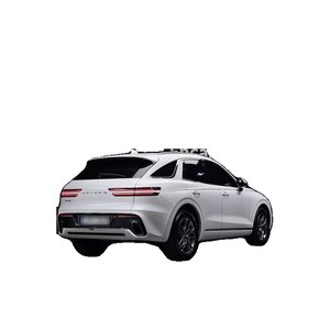 Genesis GV70 2.5T 2024, Gasolina, 2WD, con Caja de Cambios Automática, Asientos de Cuero, Cámara Trasera - 31,408 km - Product Image 1