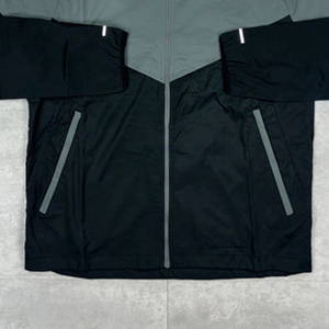 OEM ODM Custom <b>Men</b> Two Piece Short Set Streetwear <b>Men</b> Reflective Windbreaker <b>Jacket</b> Tracksuit For <b>Men</b> <b>Summer</b> Sets - Product Image 3