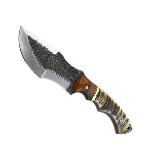 Couteaux de chasse et de survie personnalisés en acier Damas, faits à la main, pour le camping et les activités de plein air - Product Image 5