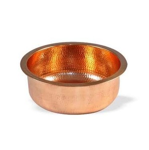 Cuenco grande profesional de cobre para spa de pies y tratamiento de pedicura con apariencia elegante y con estilo. - Product Image 1