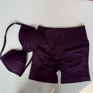 Ensemble de sport 2 pièces pour femme, style vintage, soutien-gorge de sport, sous-vêtements de yoga, leggings courts, séchage rapide, vêtements de sport pour le vélo et la course à pied - Product Image 4
