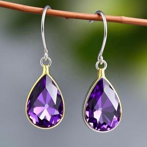 Boucles d'oreilles pour femmes en argent sterling 925 plaqué or 18 carats et rhodium Pierres précieuses hydro améthyste de style mignon pour mariages ou fêtes - Product Image 2