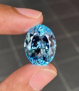 พลอยโทแพซสีฟ้าธรรมชาติจากราชสถาน ทรงบริลเลียนท์คัท  แบบเม็ดเดี่ยว Zubeda Gems รับรองโดยผู้ตรวจสอบอิสระ เปลี่ยนสีได้  ประจำเดือนธันวาคม - Product Image 2