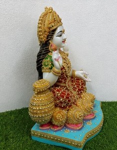 Sculpture artisanale en marbre de la déesse Ganga Devi, Murti sculpté, blanc, rouge, or, décoration pour temple et maison - Product Image 5