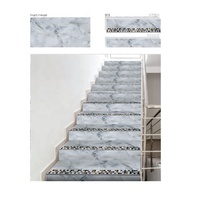Carrelage d'escalier en porcelaine Indian Supply 120x30cm, motif marbre, avec nez de marche rainuré, pour marches de maison