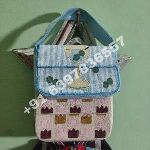 กระเป๋าถือสะพายไหล่ผู้หญิงแฟชั่นใหม่ ปักลายลูกปัด สายผ้า กระเป๋าออกงานกลางคืน กระเป๋าถืองานแต่งงาน กระเป๋าถือเจ้าสาว แฟชั่นสไตล์ชาติพันธุ์ - Product Image 1