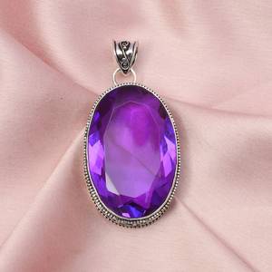 NIKHIL GEMS Pendentif en Améthyste Naturelle Grande Taille, Chaîne en Argent Sterling 925 Plaqué Or/Argent, Fait Main, Style Vintage, Pendentif de Troisième Partie - Product Image 1