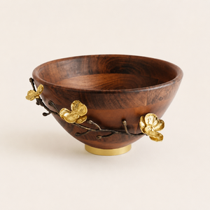 Tazón de servir de madera de acacia artesanal de primera calidad con elegante asa de latón con diseño de orquídea dorada para ensaladas, frutas y como pieza central decorativa para el hogar. - Product Image 4