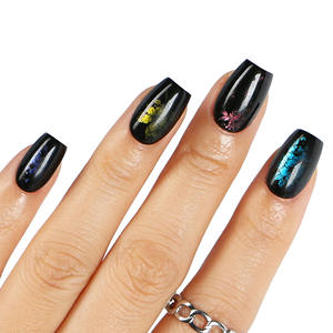 Ongles artificiels à presser personnalisés, courts, carrés, pailletés, style amande française, avec colle, aspect naturel, en ABS, marque privée - Product Image 3