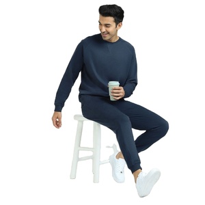 Conjunto OEM personalizado de 2 piezas de ropa de calle de gran tamaño para hombre, camisa de gimnasio holgada sólida, pantalones de chándal, chándales personalizados para invierno - Product Image 1