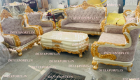 Set Furnitur Ruang Tamu Mewah Modern Royal Kingdom Kayu Jati 8 Kursi Sofa Untuk Penggunaan Rumah Tangga