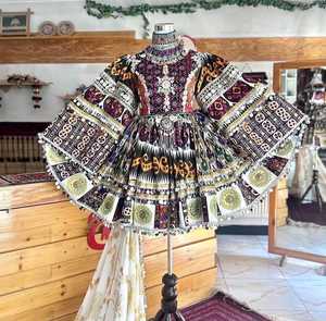 บริการ OEM ผลิตในปากีสถาน ชุดอัฟกานีสั่งตัดได้ตามขนาดและสีต่างๆ ชุดปักลายสำหรับงานแต่งงานและงานปาร์ตี้ ชุดอัฟกันคูชีสำหรับสุภาพสตรี - Product Image 4