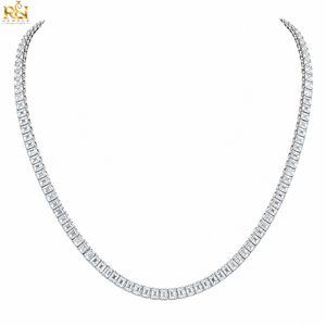 Collar de tenis de diamantes cultivados en laboratorio con corte escalonado |   Collar Estilo Esmeralda en Oro Sólido de 9K, 14K y 18K, Colección de Joyería Fina para Regalo - Product Image 1