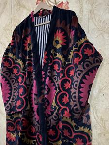 Nuevo kimono de terciopelo con estampado suzani, talla grande, reversible, largo, para baño. - Product Image 3