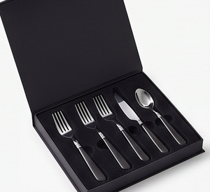 Juego de cubiertos clásico con mangos negros, cuchillo, tenedor y cuchara de acero inoxidable, apto para lavavajillas, para uso en mesas de boda. - Product Image 6