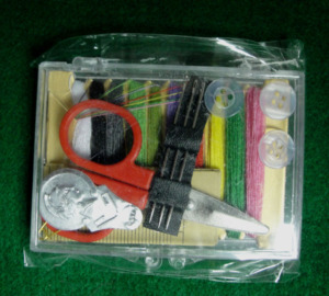 ชุดเย็บผ้า AA0199 |   สำหรับกรรไกร เข็ม ด้าย กระดุม อุปกรณ์เย็บปักถักร้อยแบบพกพา สำหรับใช้ในบ้าน การเดินทาง ผู้เริ่มต้น และกรณีฉุกเฉิน - Product Image 5