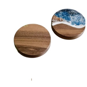 ชุดจานรองแก้วทำจากเรซินอีพ็อกซี่ทำมือเป็นมิตรกับสิ่งแวดล้อมพร้อมเอฟเฟคจากมหาสมุทรปรับแต่งได้จานรองแก้วทำจากเรซินสี่เหลี่ยมและไม้สำหรับใช้ในบ้าน - Product Image 1