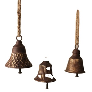 Pure Antique Farmhouse Juego usado de 3 Jingle Bell Decoración de árbol de Navidad Cascabeles más vendidos - Product Image 1
