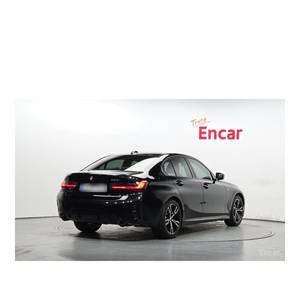 BMW Serie 3 320i M Sport 2023 con Caja de Cambios Automática, Volante a la Izquierda y Cámara Trasera, Solo 2,269 km de Kilometraje - Product Image 3