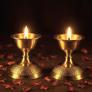 Nuevo Candelabro de Latón Natural Hecho a Mano, Duradero, para Decoración del Hogar en Interiores/Exteriores, Navidad, San Valentín - Product Image 3