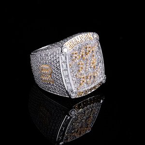 แหวนเพชรโมอิสซาไนต์ทรงกลม VVS ประดับเพชรแบบ Iced Out เงินแท้ 925 สไตล์ฮิปฮอปสุดหรู งานแฮนด์เมด แหวนแร็ปเปอร์สั่งทำพิเศษ - Product Image 4